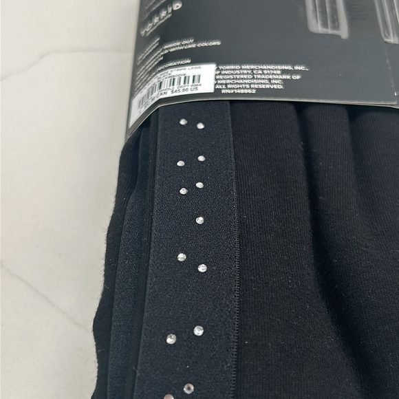 Torrid Full Length Premium Leggings Black With Rhinestones New In Package - Picture 3 of 7